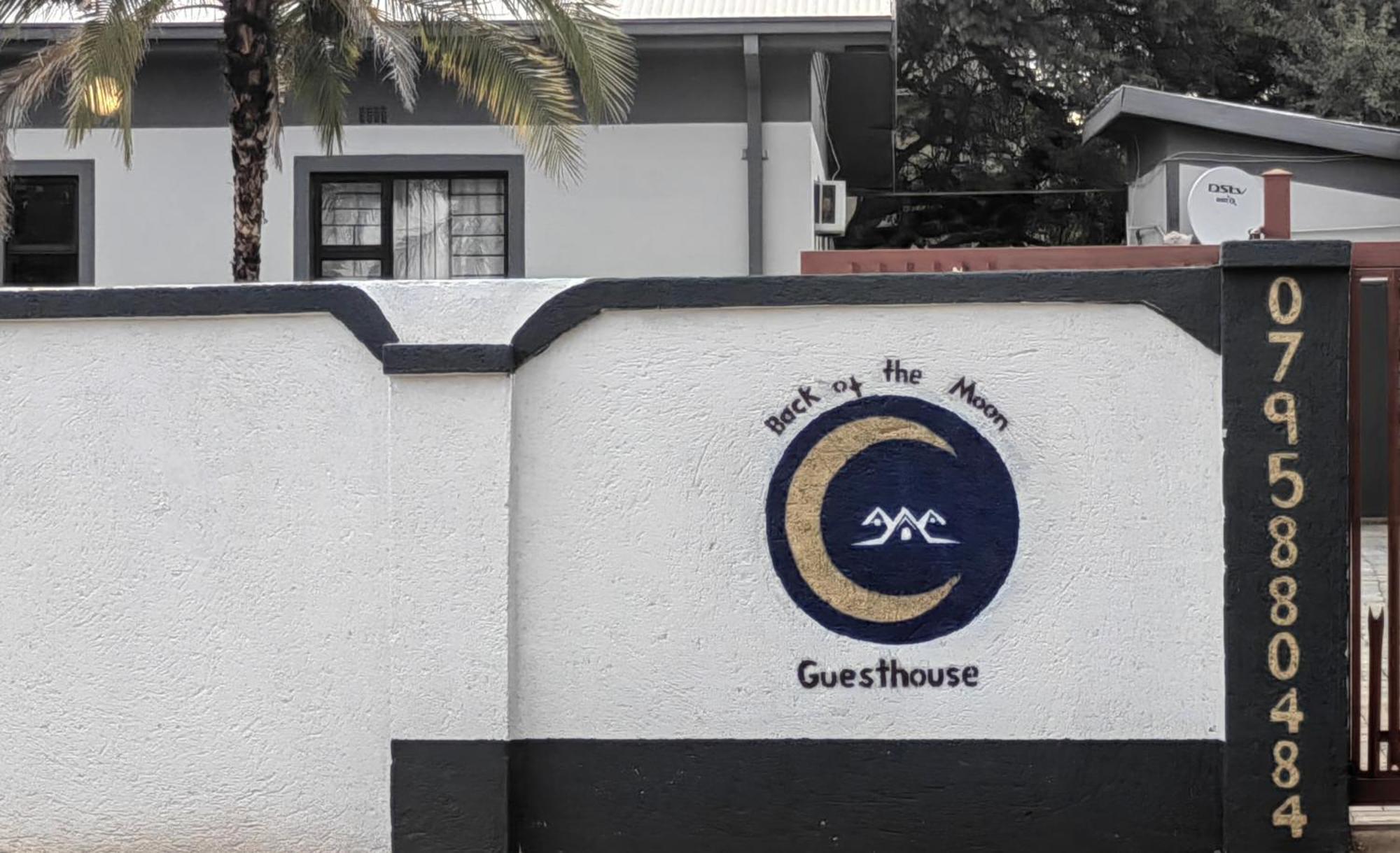 Back Of The Moon Guesthouse Kuruman Eksteriør bilde